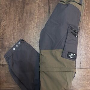 Revolution Men's outdoor Pants in Black and Olive
